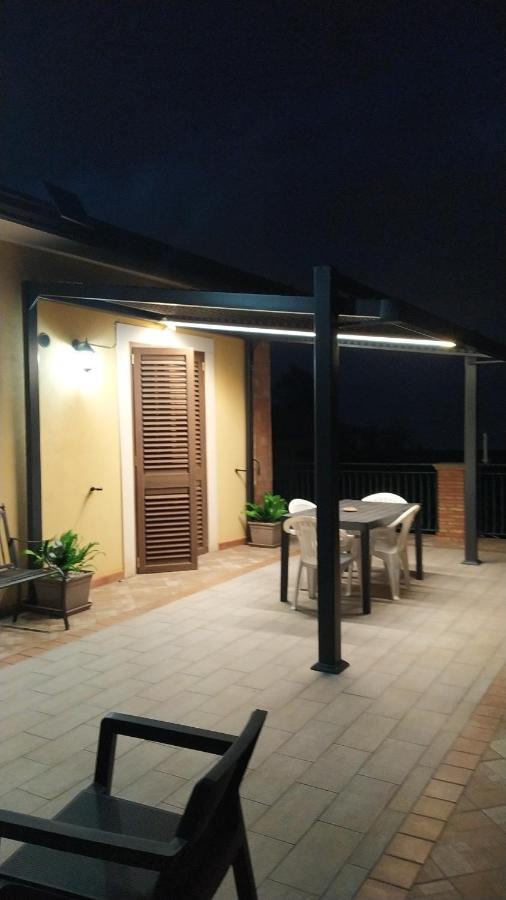 La Terra Patrizia Nicolosi Exterior foto