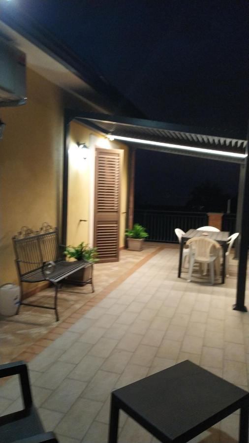 La Terra Patrizia Nicolosi Exterior foto